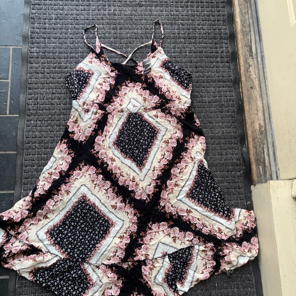 Torrid women’s plus size summer dress light weight braided strap 3X new floral